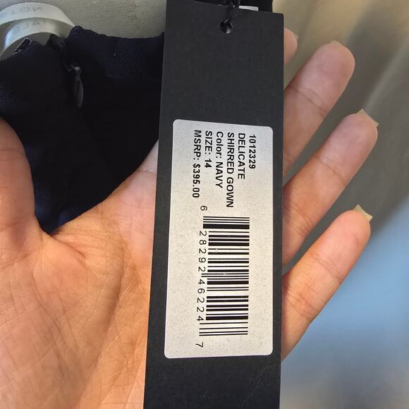 Halston Delicate Shirred Gown Evening Formal Navy Blue NWT Size‎ 14 - Picture 6 of 7